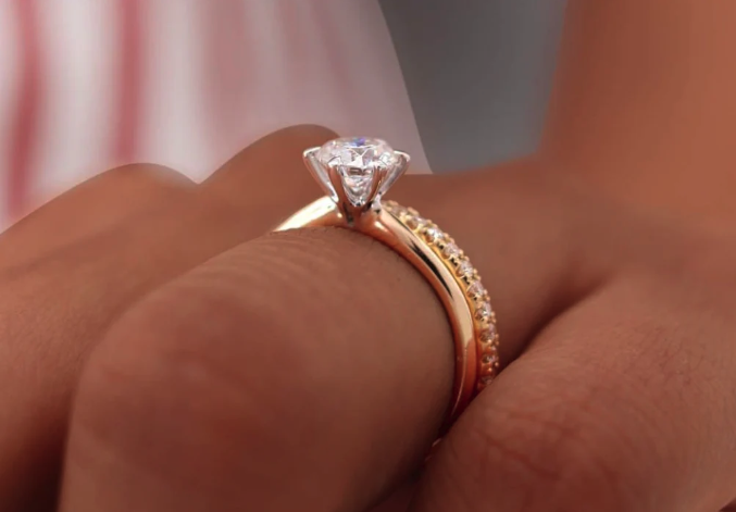 Sustainability Aftercare: How to Maintain, Repair and Recycle Engagement Rings in a Sustainable Way