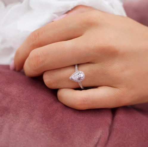 Ethical Sustainable Affordable Lab Grown Diamond and natural diamond Engagement Rings UK